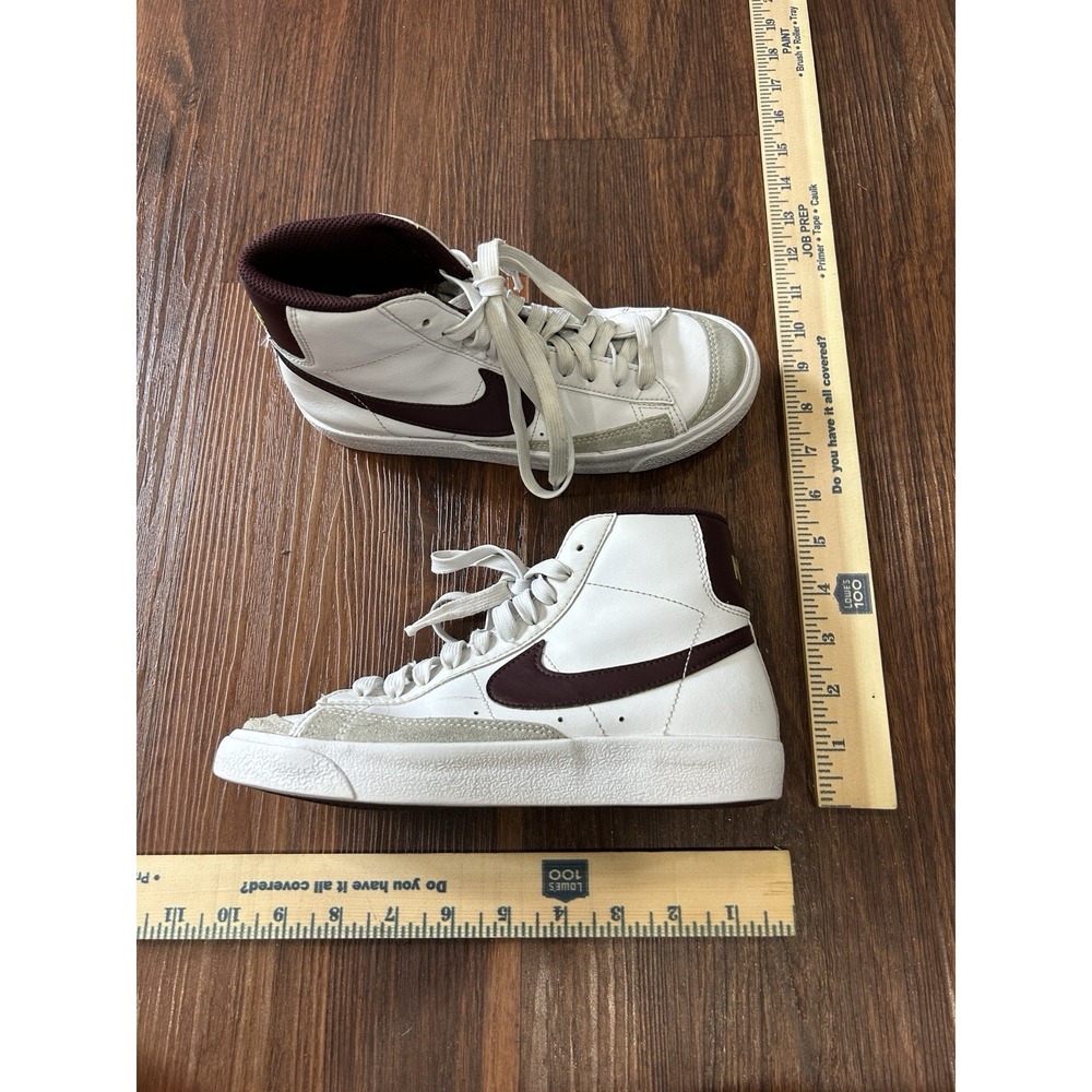 Nike Blazer Mid 77 White Team Red Vintage Sneakers Unisex Kids 4Y DA4086-119 - Picture 14 of 15